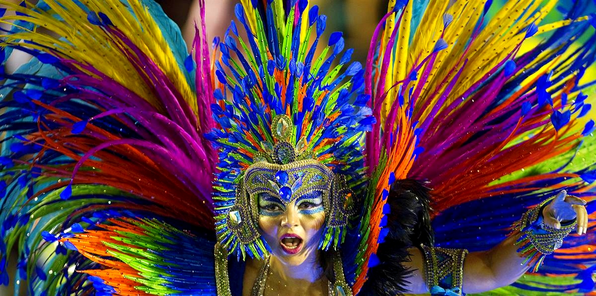 Charity contest for Carnaval del Pueblo