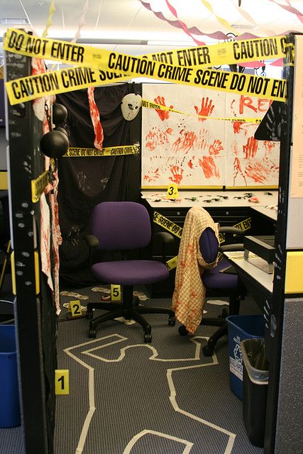 Halloween office decorations - cubicle decoration 3